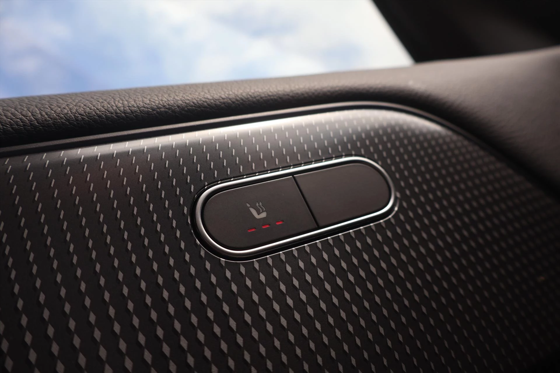 Hoofdafbeelding Mercedes-Benz EQA