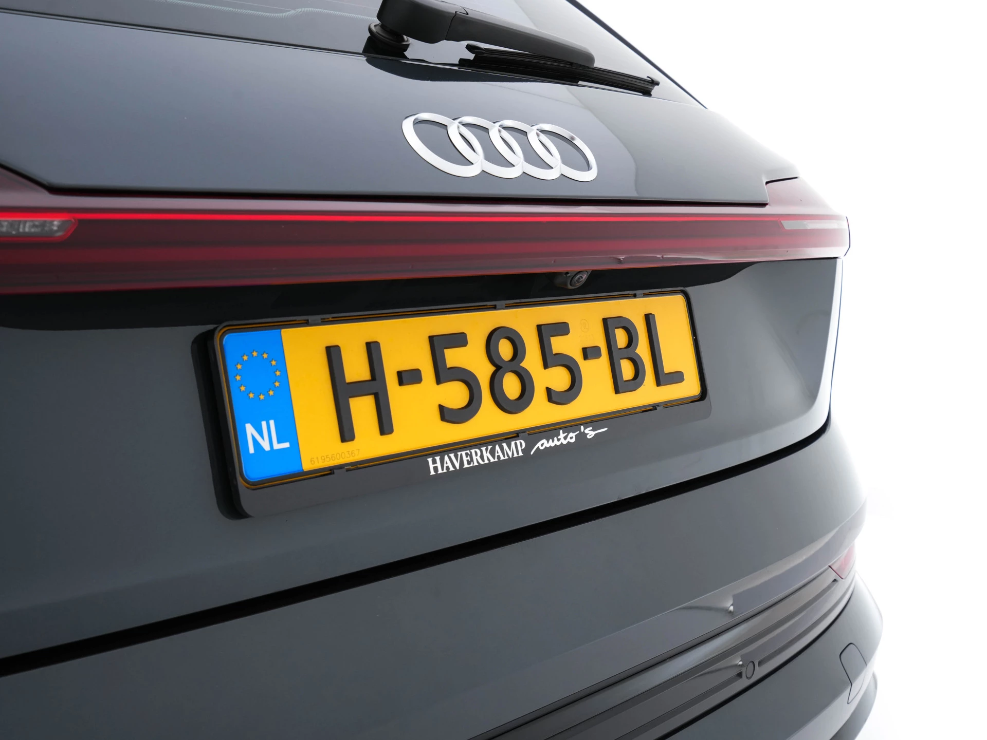 Hoofdafbeelding Audi e-tron