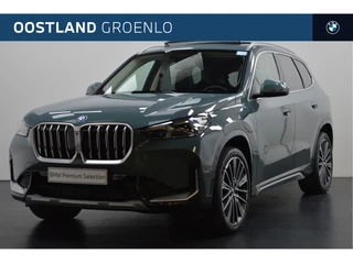BMW X1 xDrive25e Automaat / Panoramadak / Comfort Access / Adaptieve LED / Head-Up / Harman-Kardon / Live Cockpit Professional / Driving Assistant Plus / Parking Assistant Plus