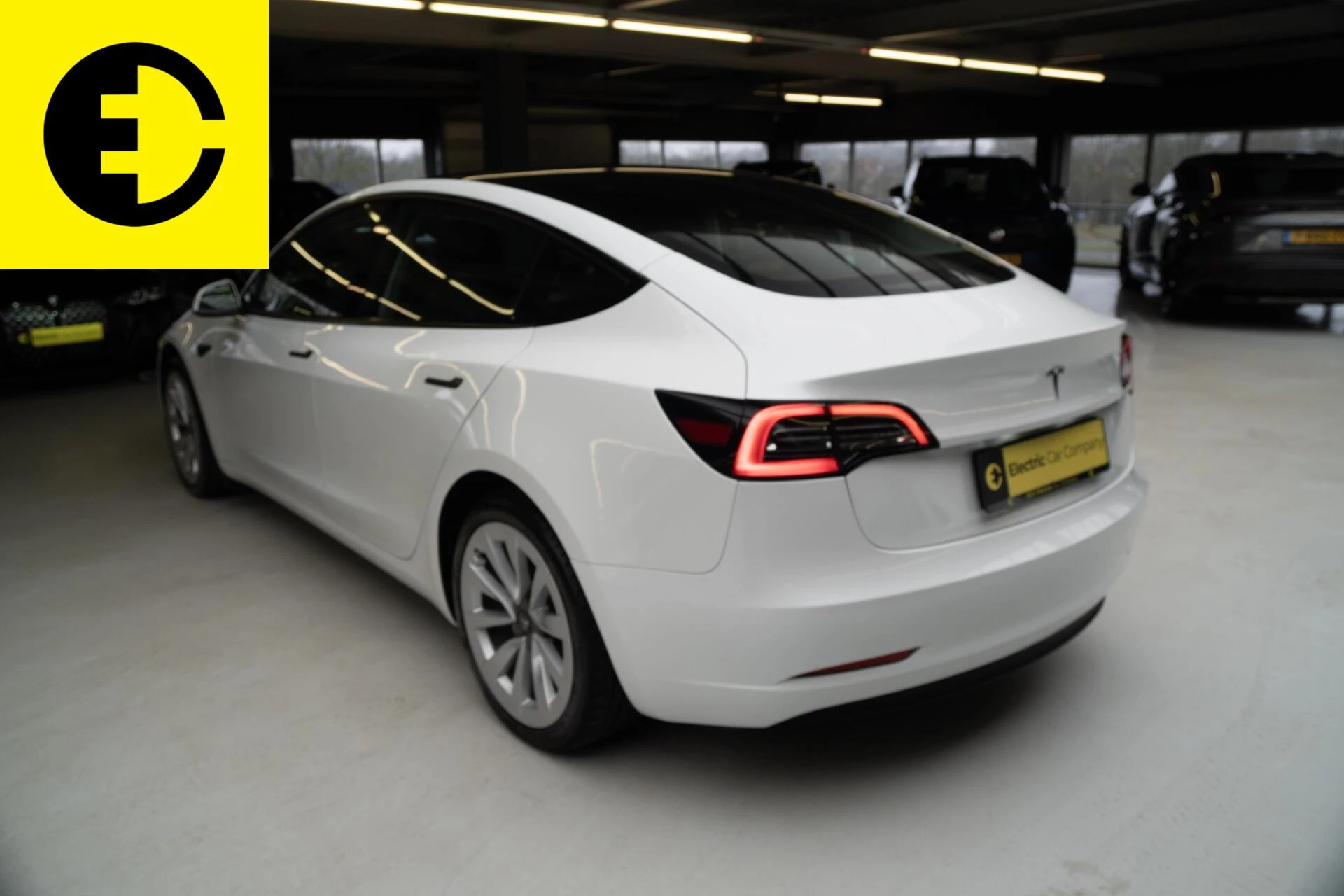 Hoofdafbeelding Tesla Model 3