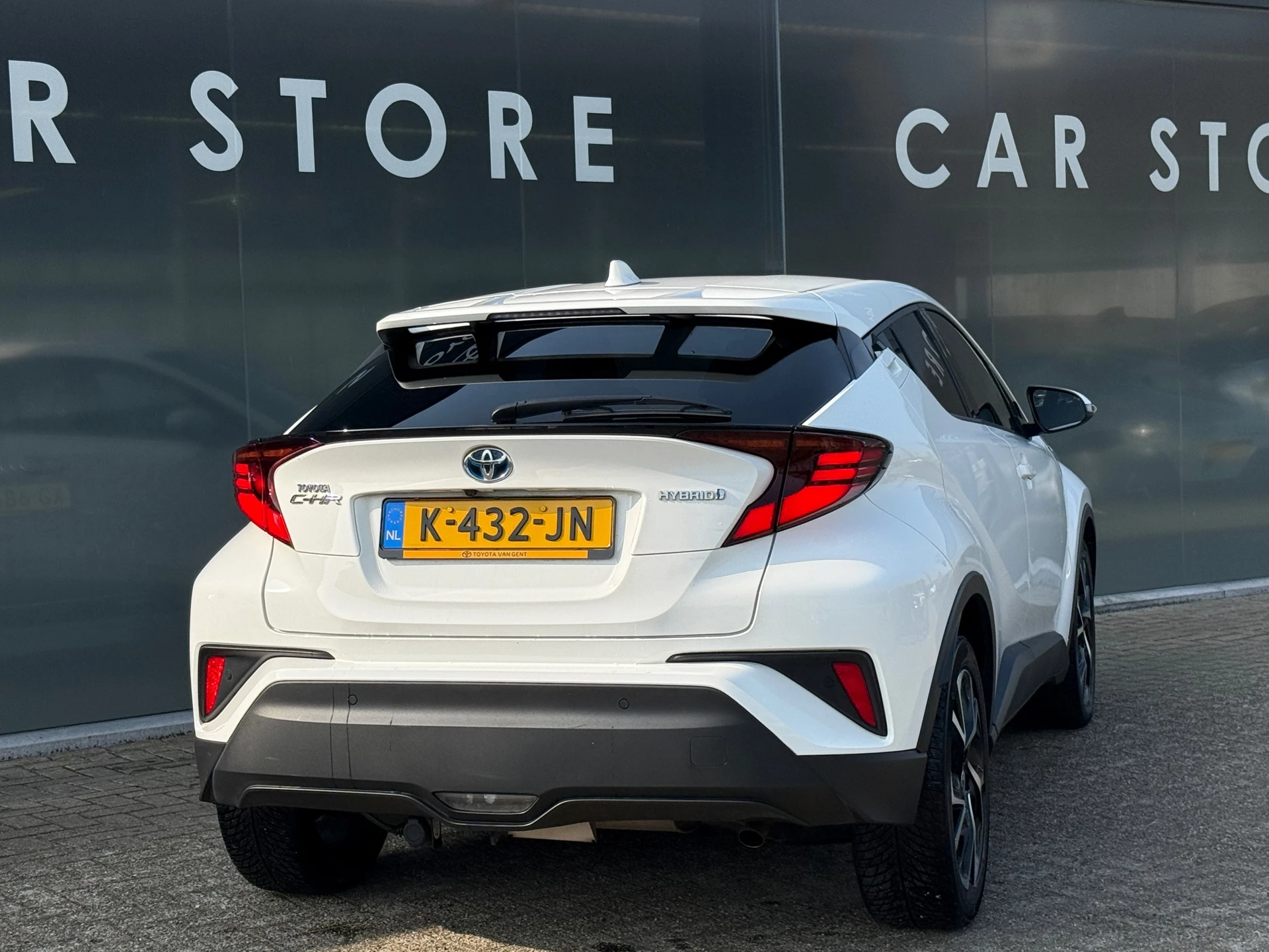 Hoofdafbeelding Toyota C-HR