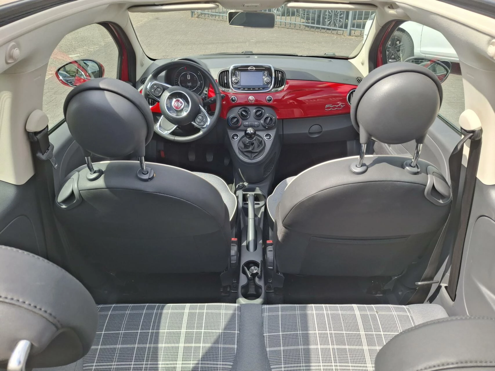 Hoofdafbeelding Fiat 500