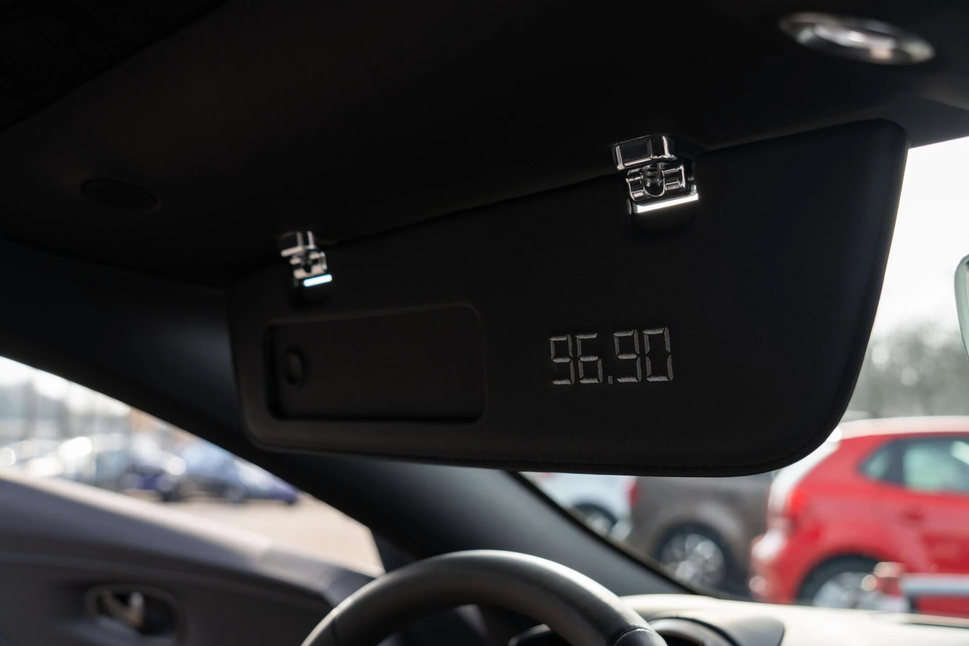 Hoofdafbeelding Aston Martin V8 Vantage