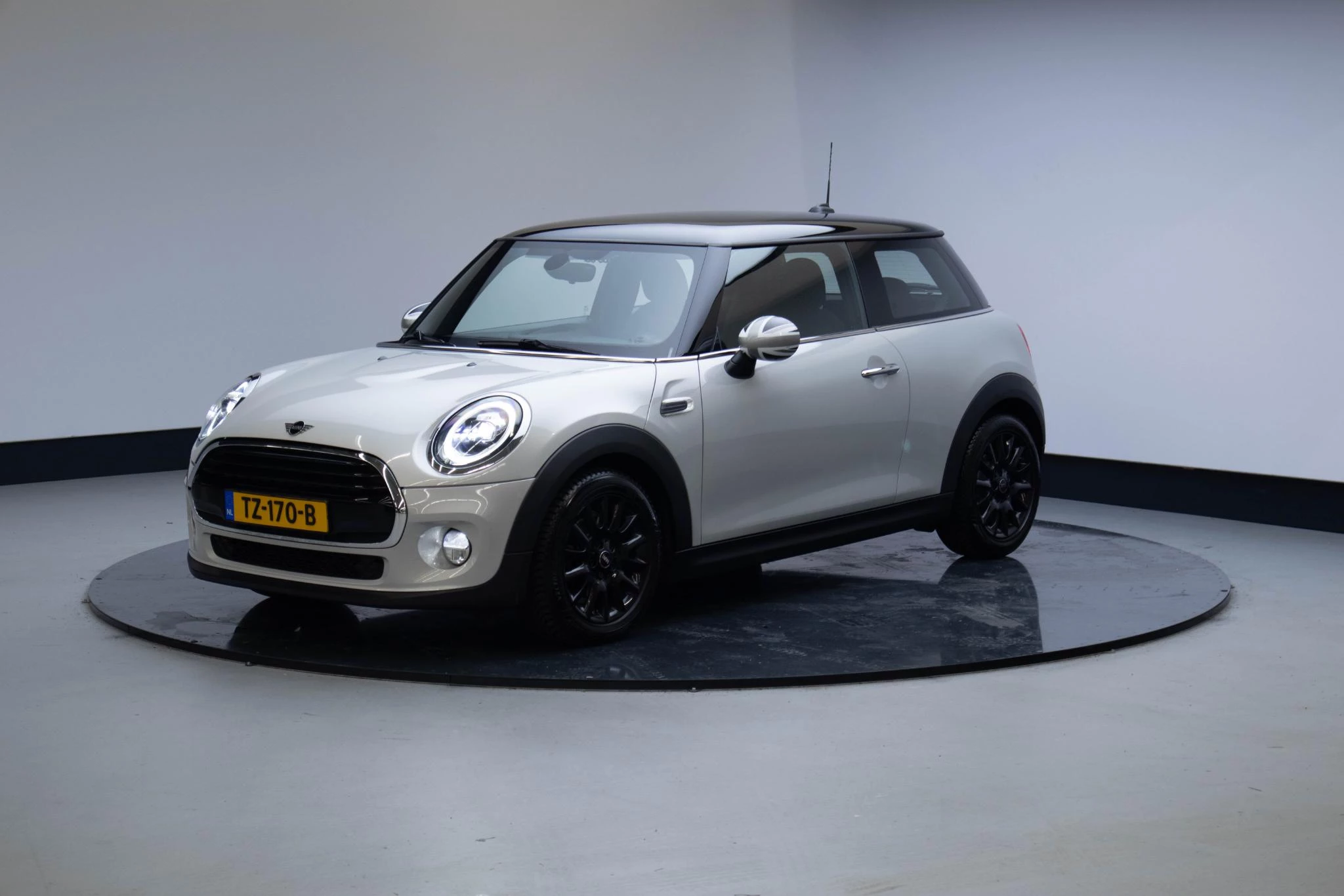 Hoofdafbeelding MINI Cooper