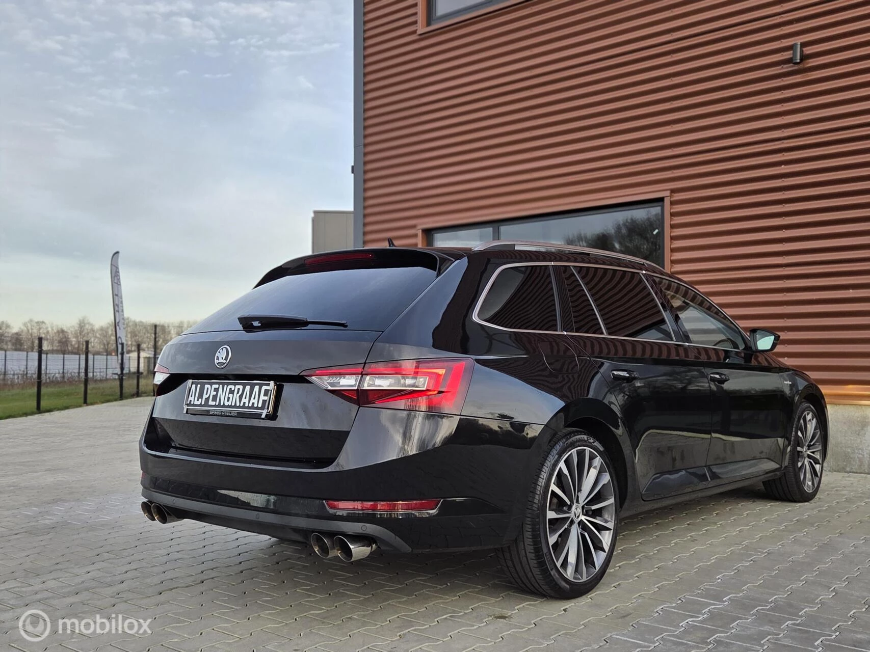 Hoofdafbeelding Škoda Superb