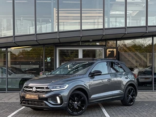 Hoofdafbeelding Volkswagen T-Roc Volkswagen T-Roc 1.5 TSI R-Line Pano|Keyless|Sfeer|Camera|IQ