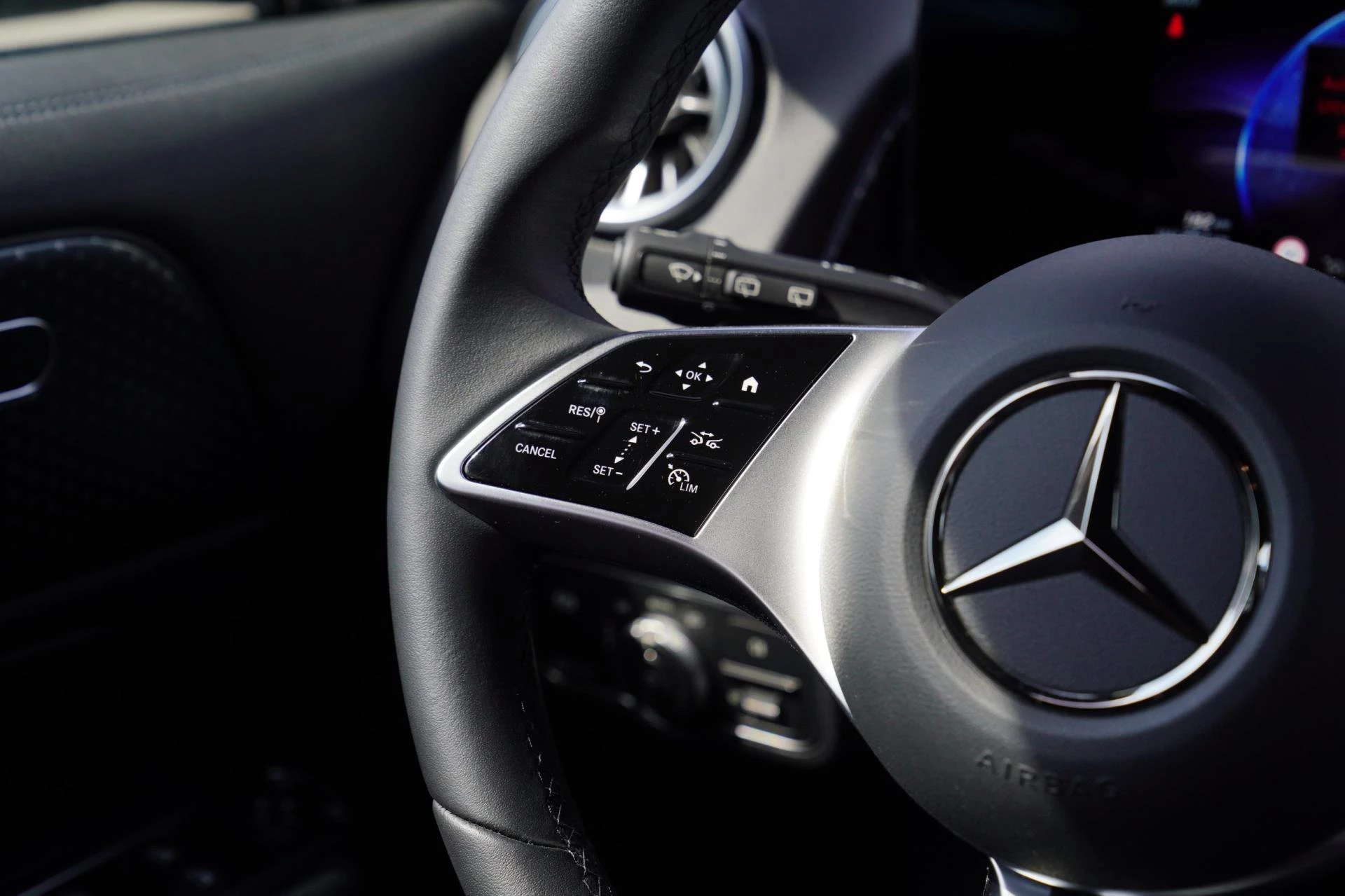 Hoofdafbeelding Mercedes-Benz EQB