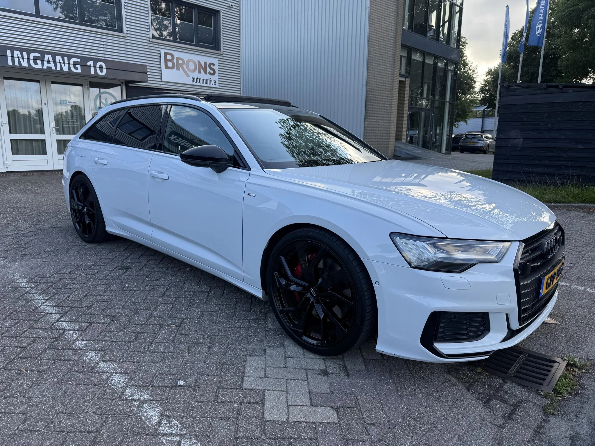 Hoofdafbeelding Audi A6