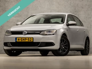 Hoofdafbeelding Volkswagen Jetta Volkswagen Jetta 1.4 TSI Hybrid Comfortline 170Pk Automaat (NAVIGATIE, CLIMATE, PARKEERSENSOREN, SPORTSTOELEN, LM VELGEN, ELEK PAKKET, BLUETOOTH, NIEUWE APK, NIEUWSTAAT)