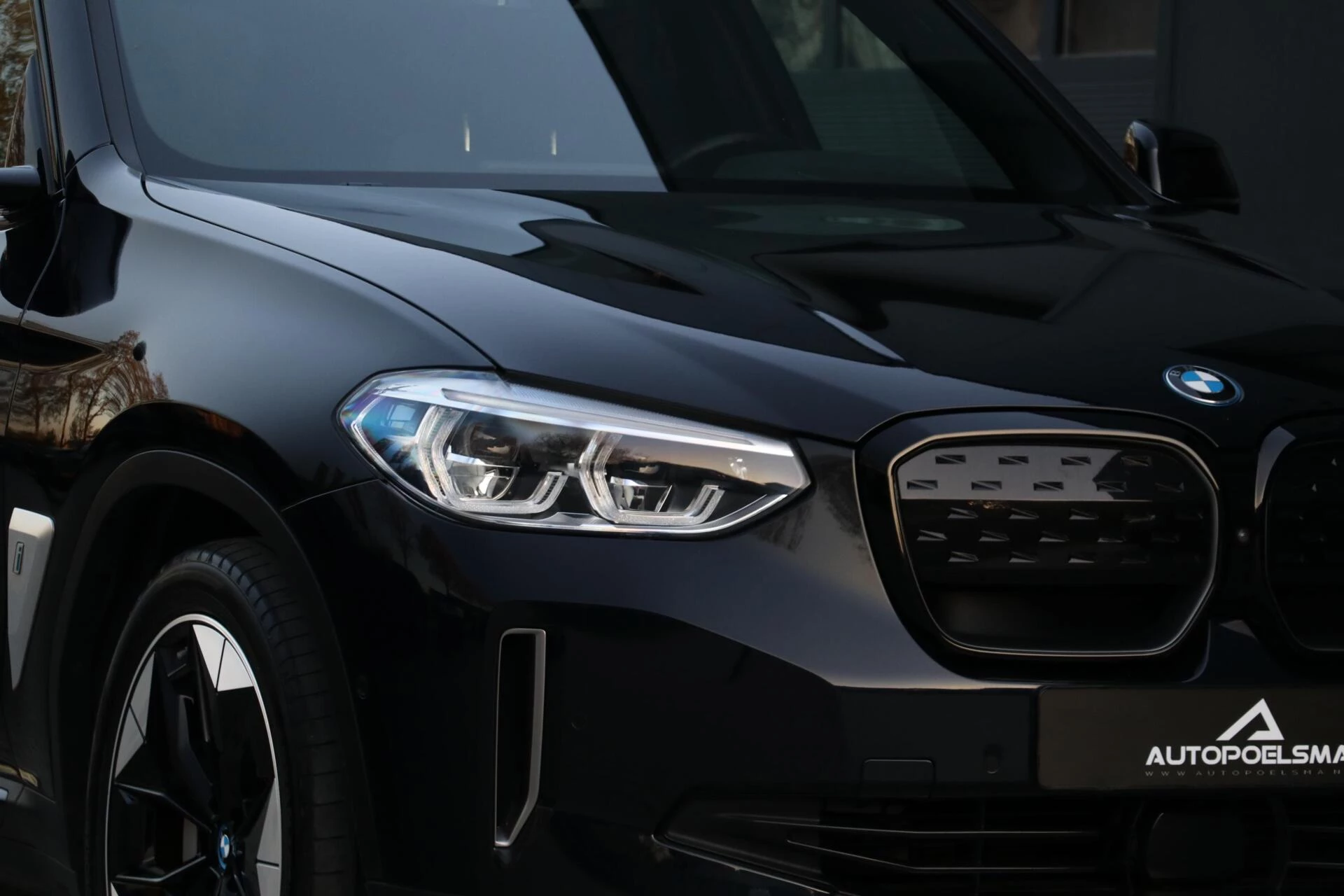 Hoofdafbeelding BMW iX3