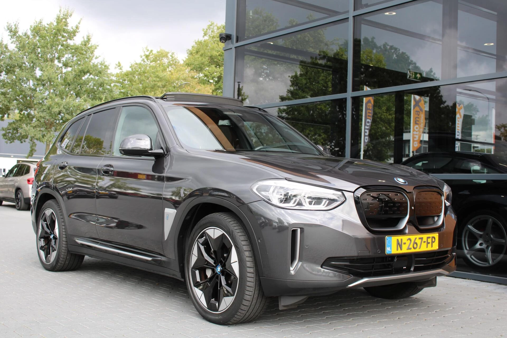 Hoofdafbeelding BMW iX3