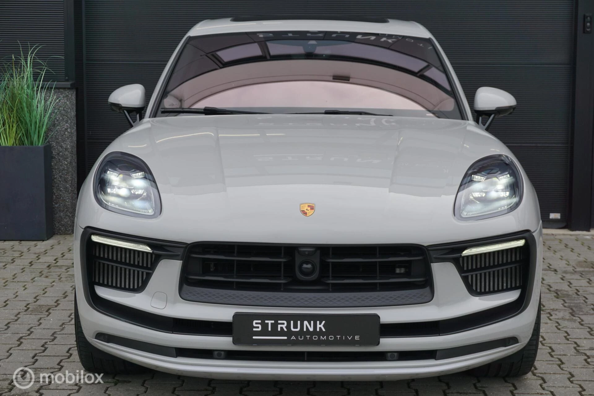 Hoofdafbeelding Porsche Macan