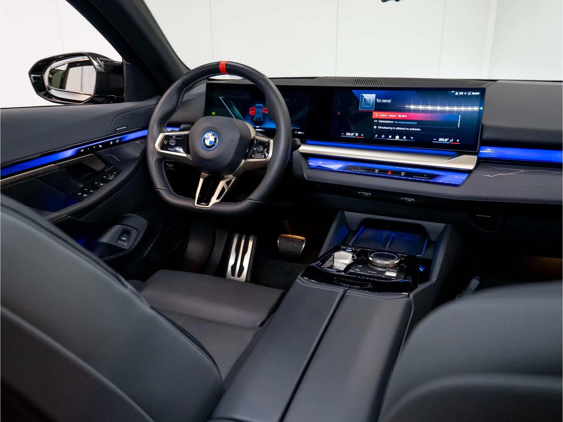 Hoofdafbeelding BMW i5