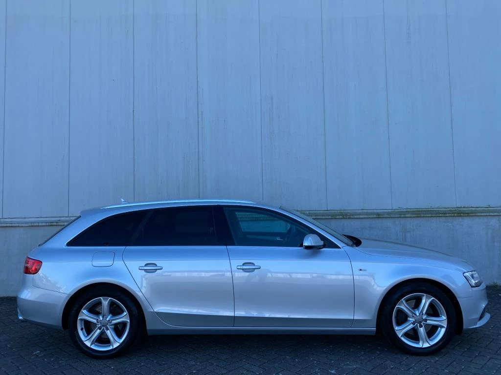 Hoofdafbeelding Audi A4