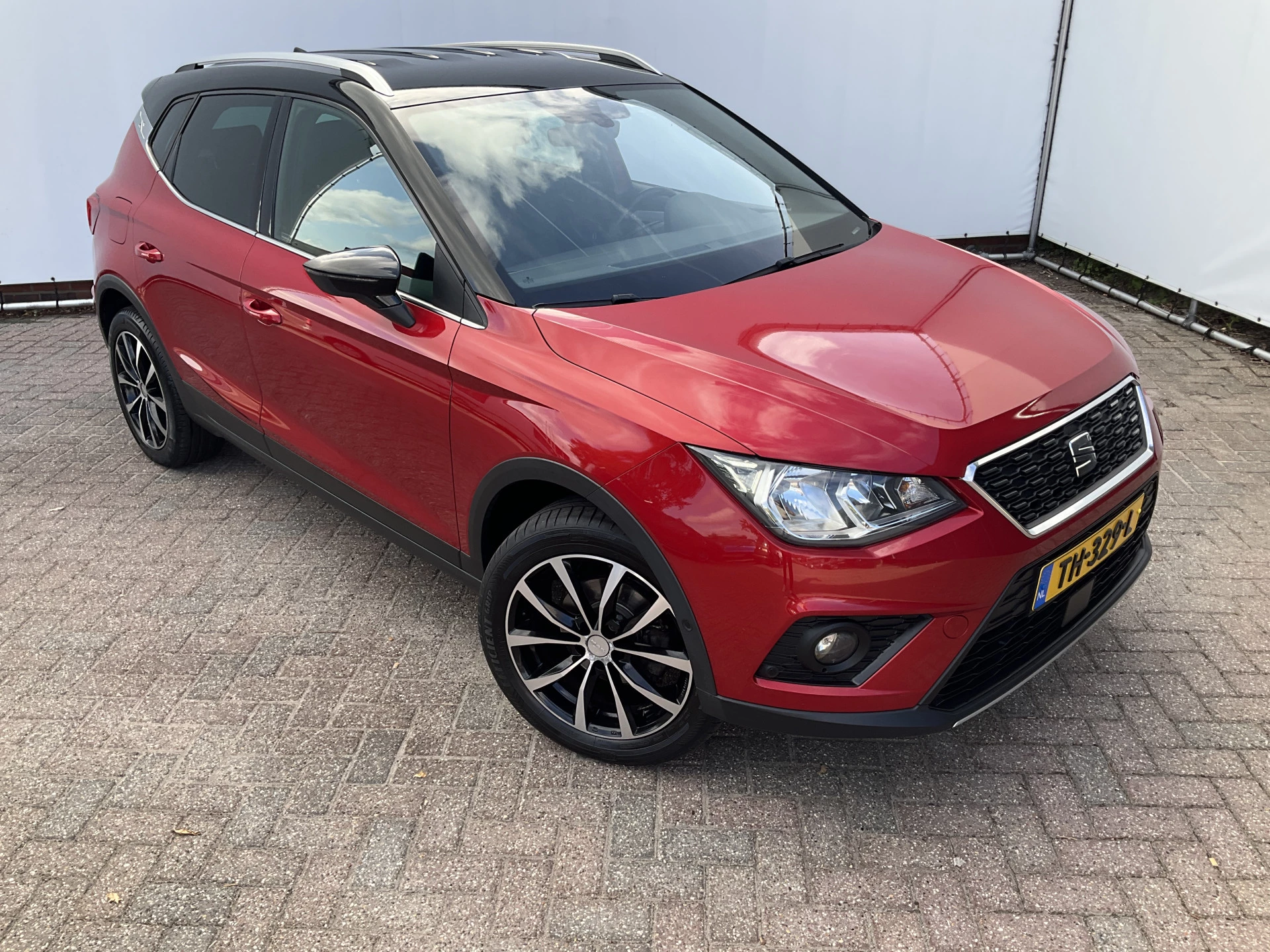 Hoofdafbeelding SEAT Arona