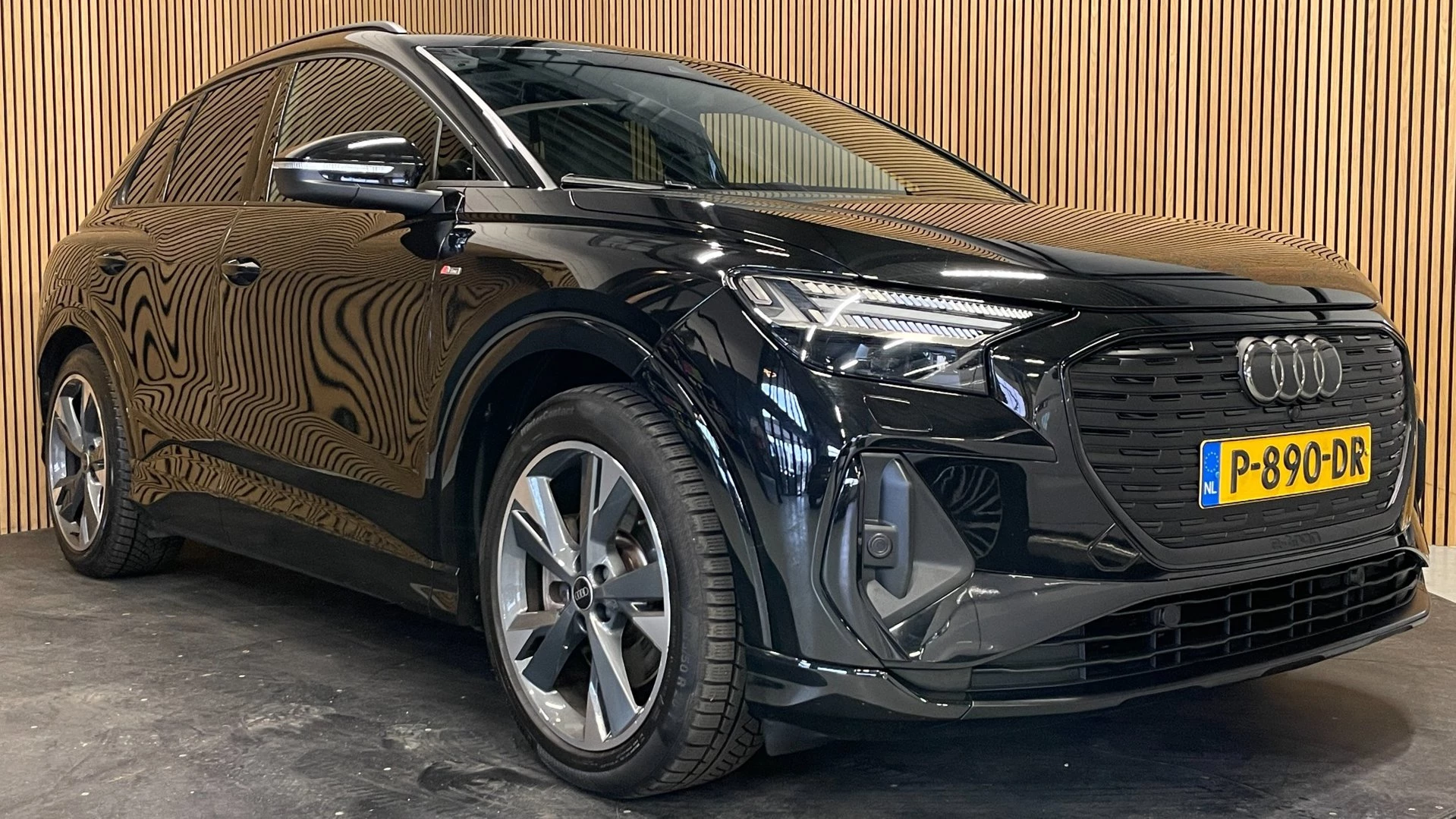 Hoofdafbeelding Audi Q4 e-tron