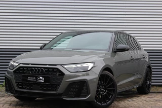 Audi A1 Sportback 35 TFSI 3x S-Line | Edition one | Blackoptik | Chronos grijs | Camera | Stoelverwarming
