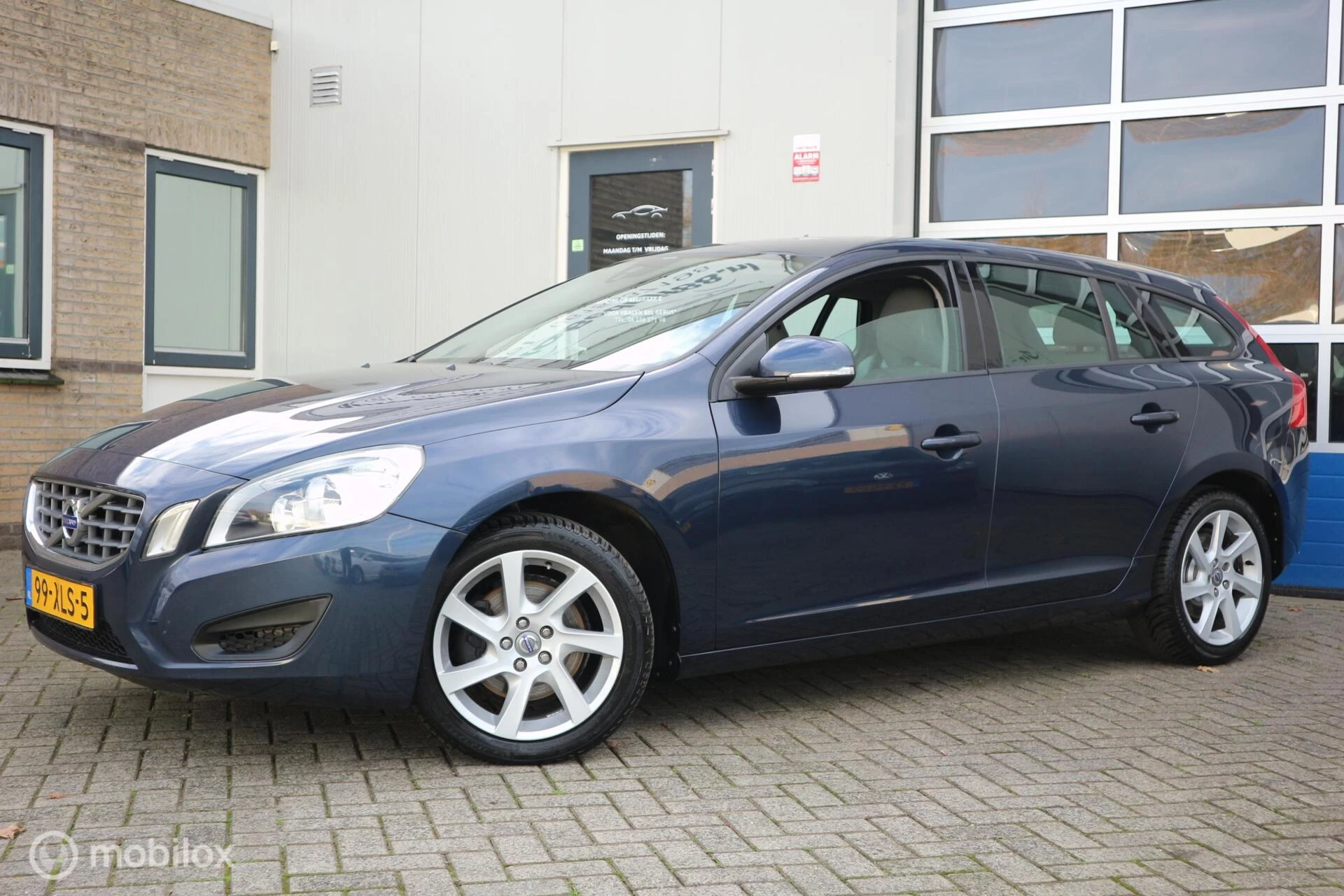 Hoofdafbeelding Volvo V60