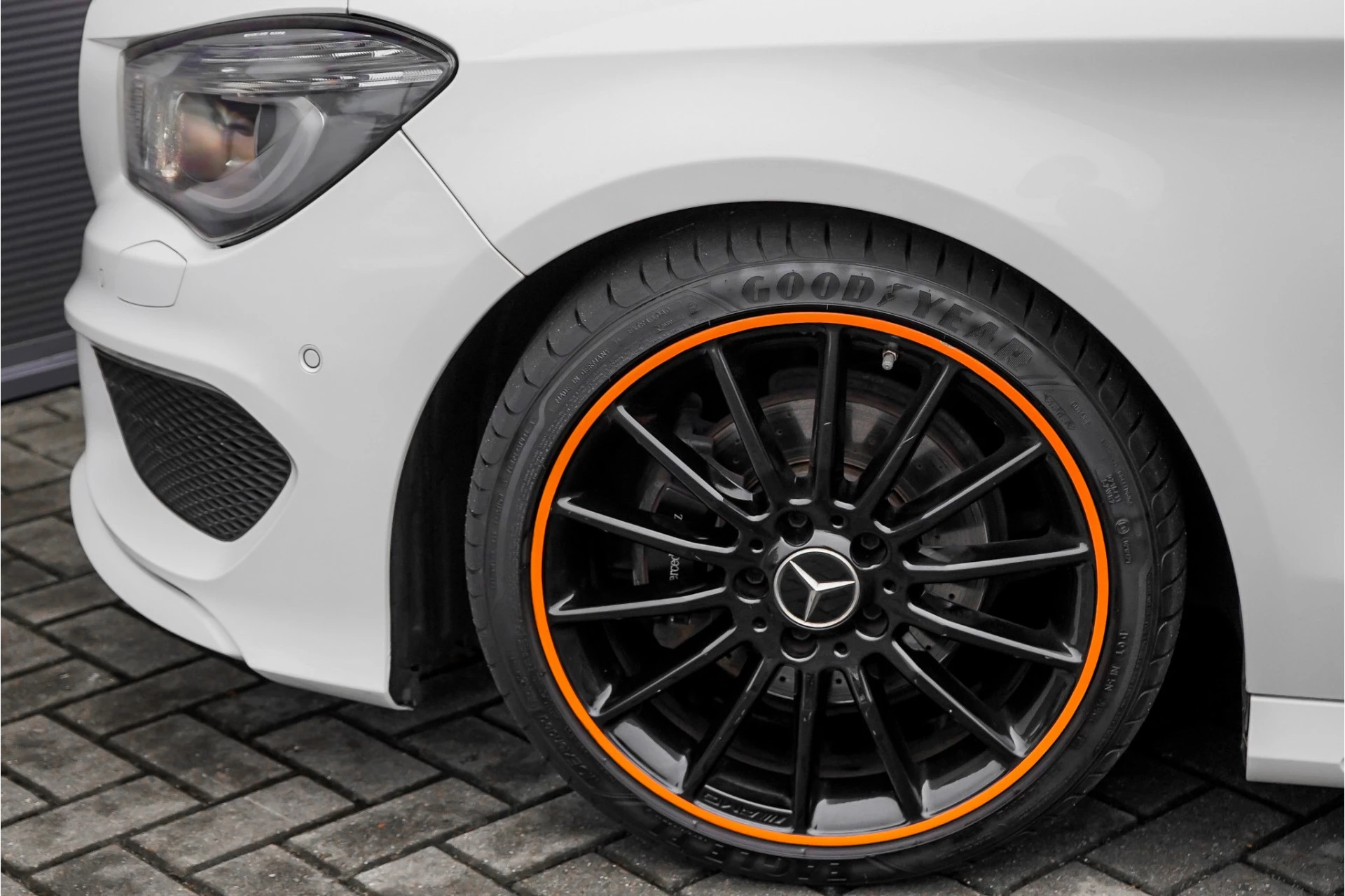 Hoofdafbeelding Mercedes-Benz CLA