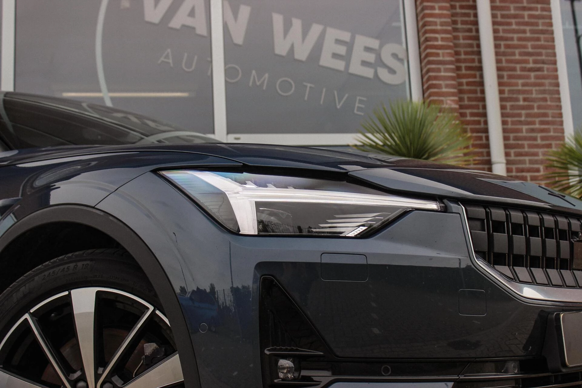 Hoofdafbeelding Polestar 2