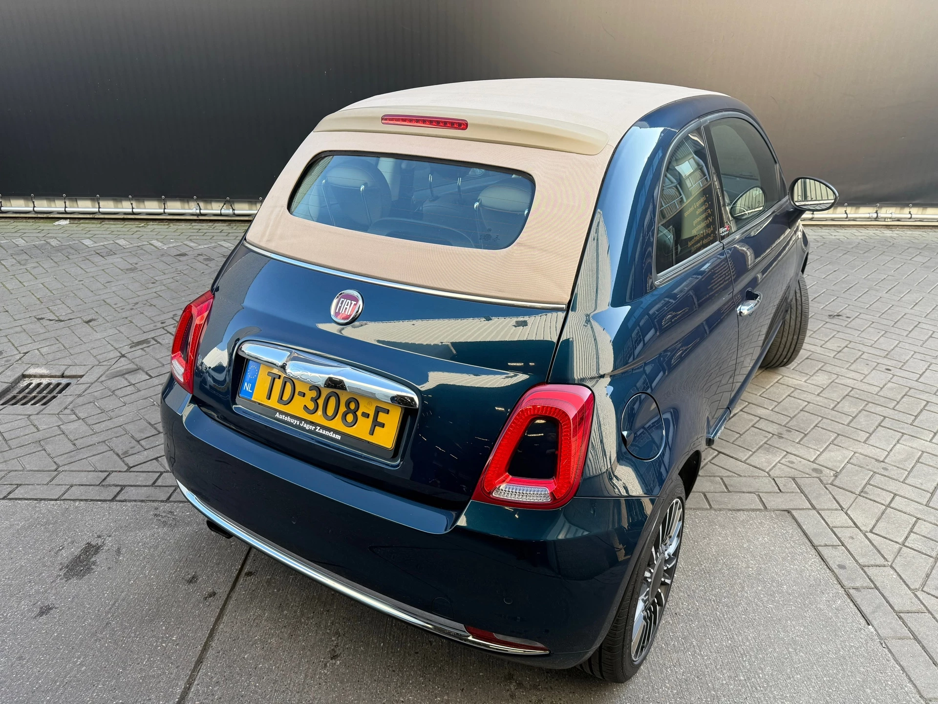 Hoofdafbeelding Fiat 500C