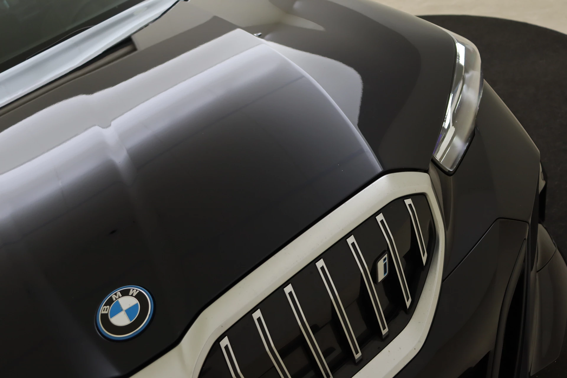 Hoofdafbeelding BMW i5