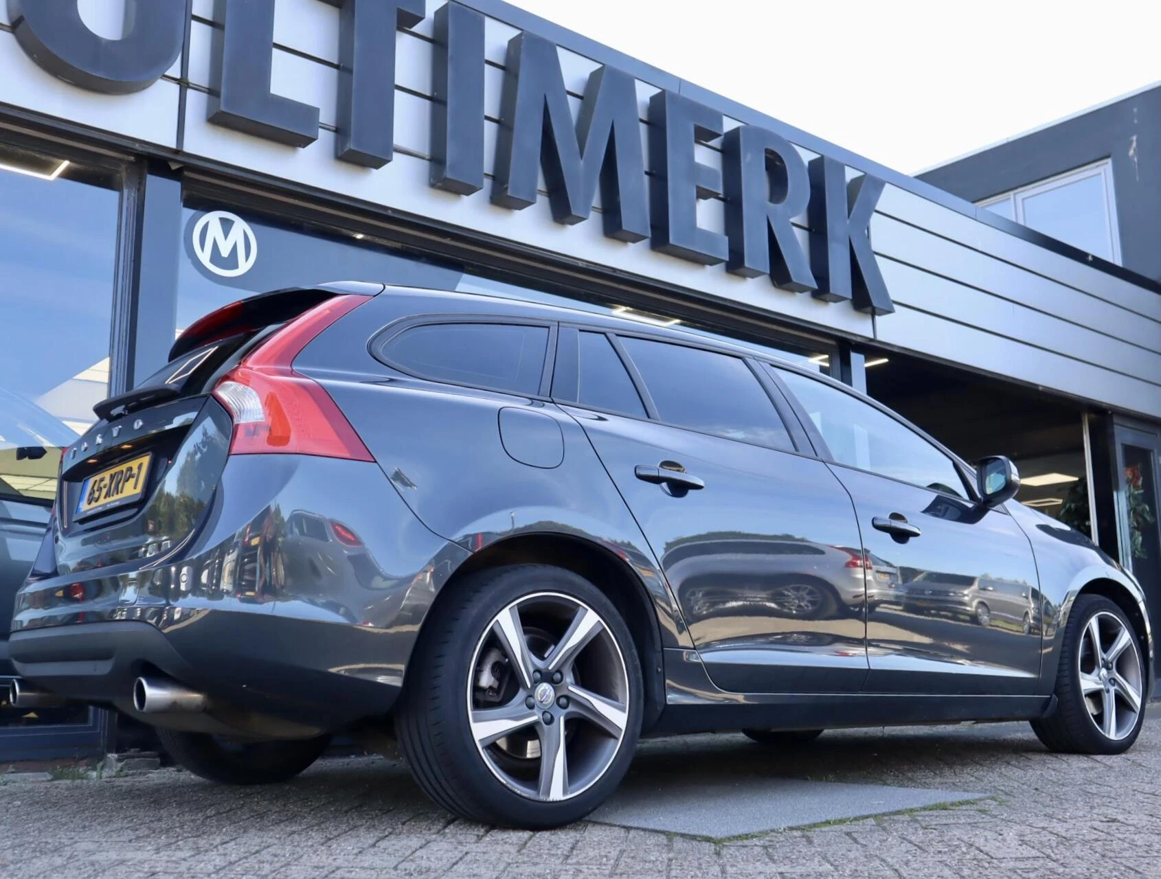 Hoofdafbeelding Volvo V60