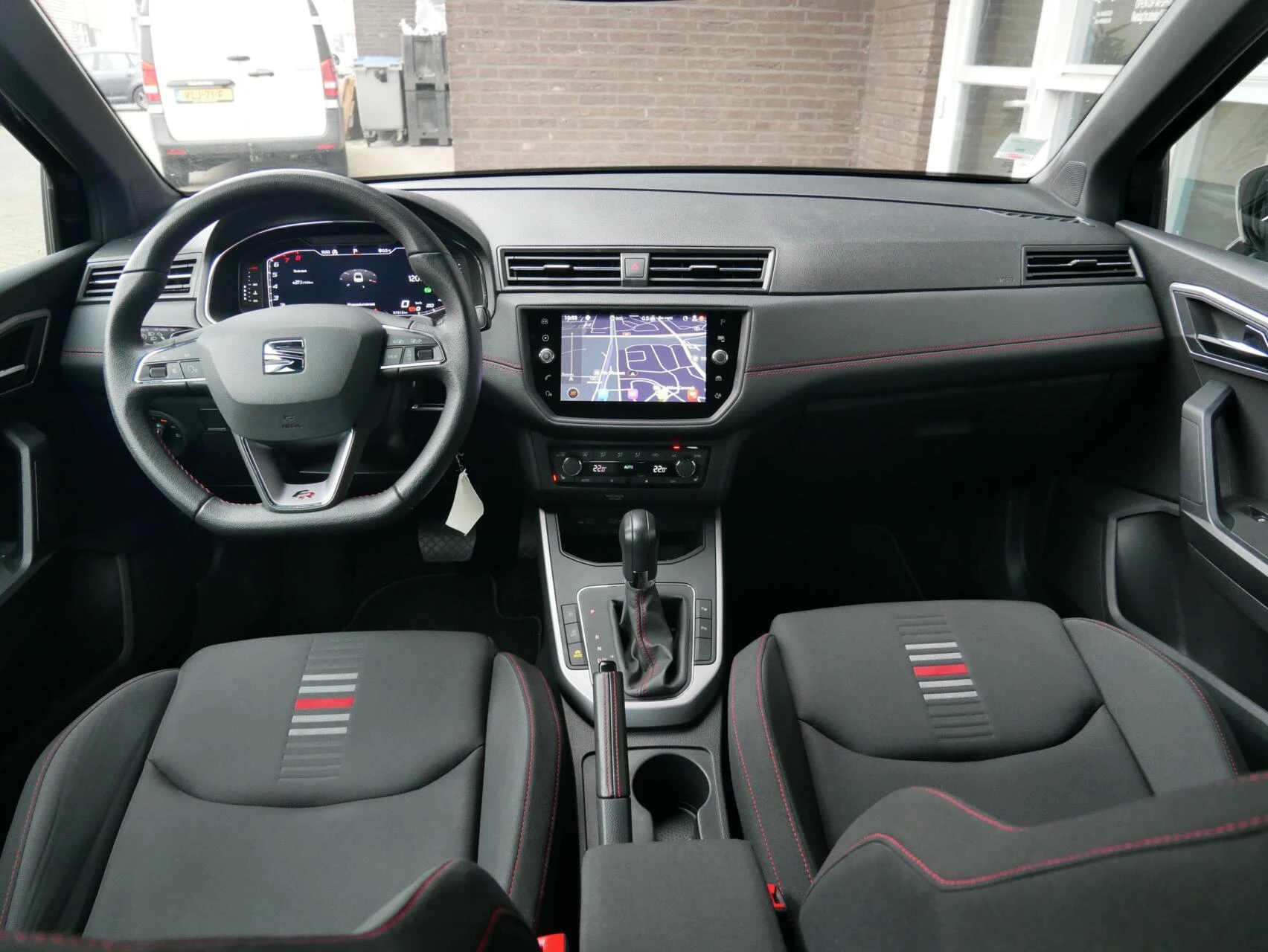 Hoofdafbeelding SEAT Arona