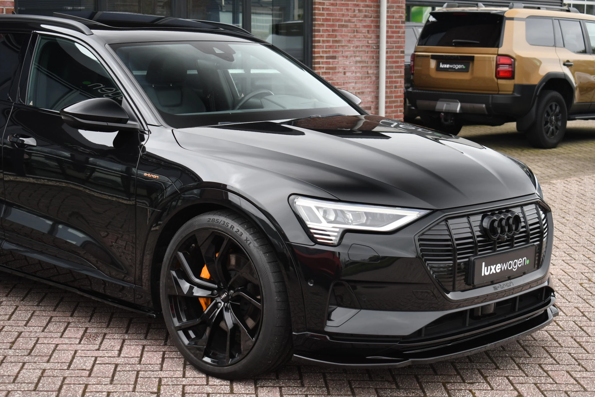 Hoofdafbeelding Audi e-tron