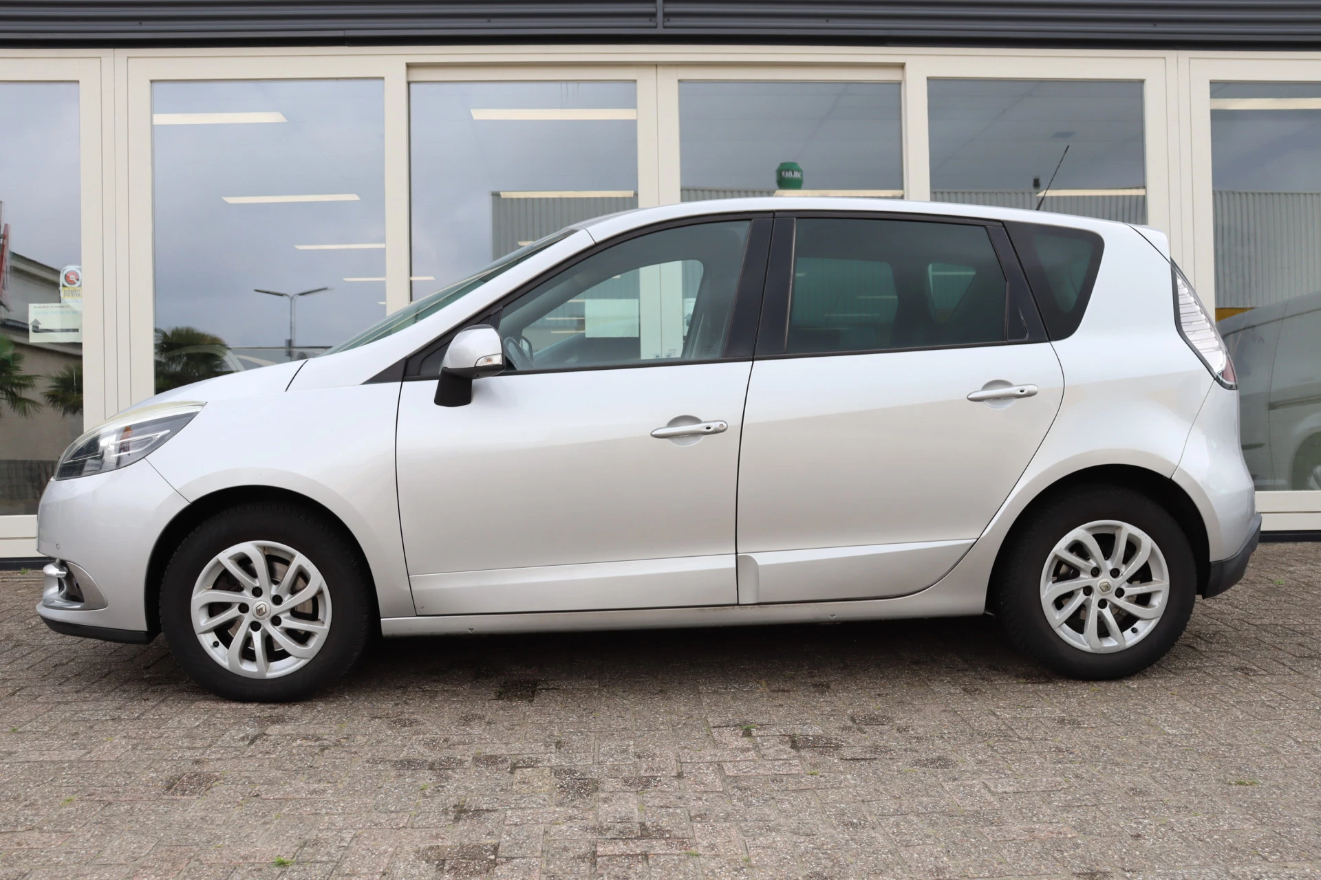 Hoofdafbeelding Renault Scénic