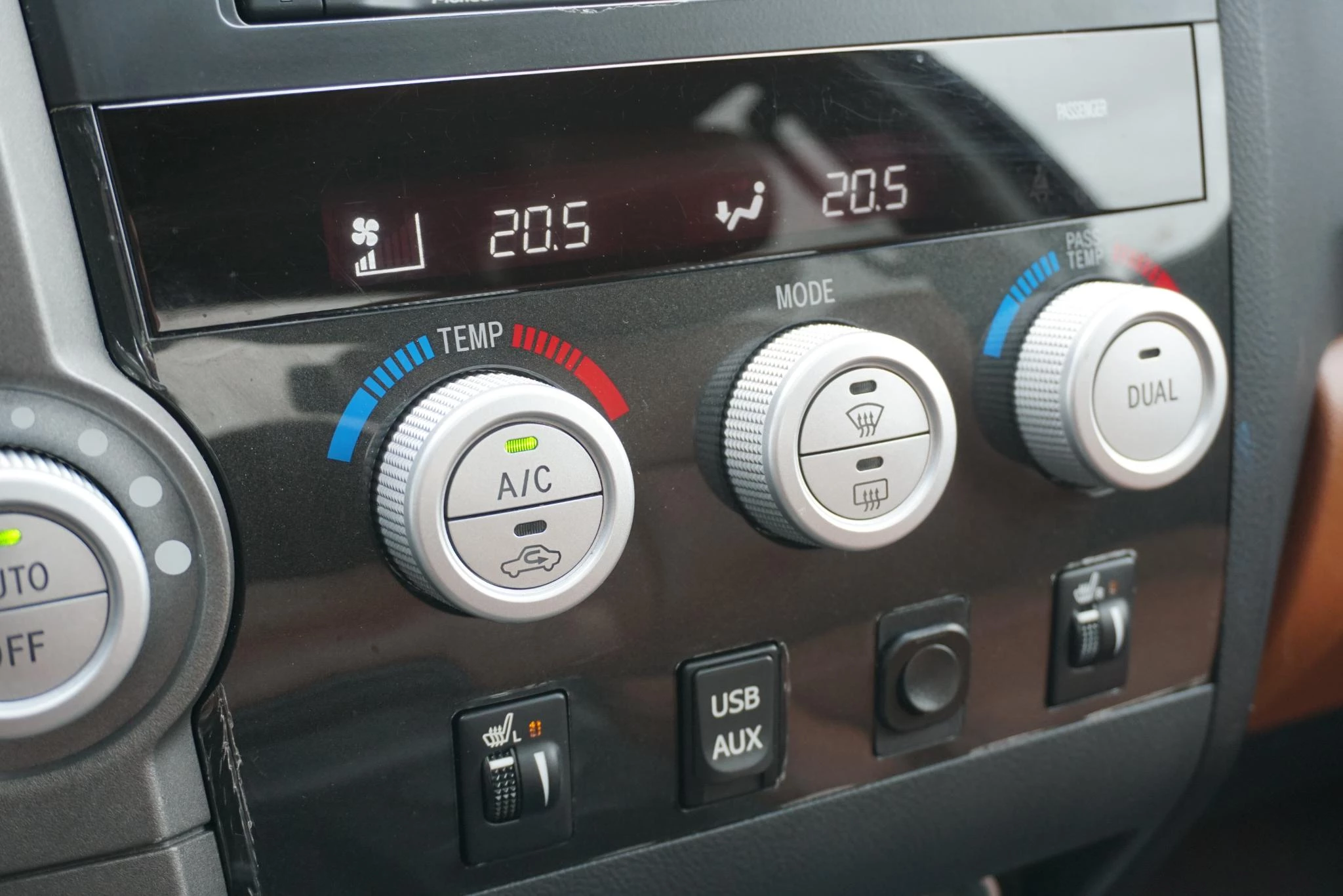 Hoofdafbeelding Toyota Tundra