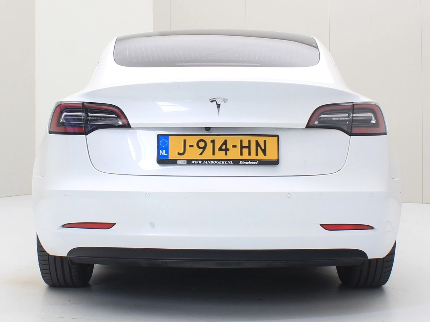 Hoofdafbeelding Tesla Model 3