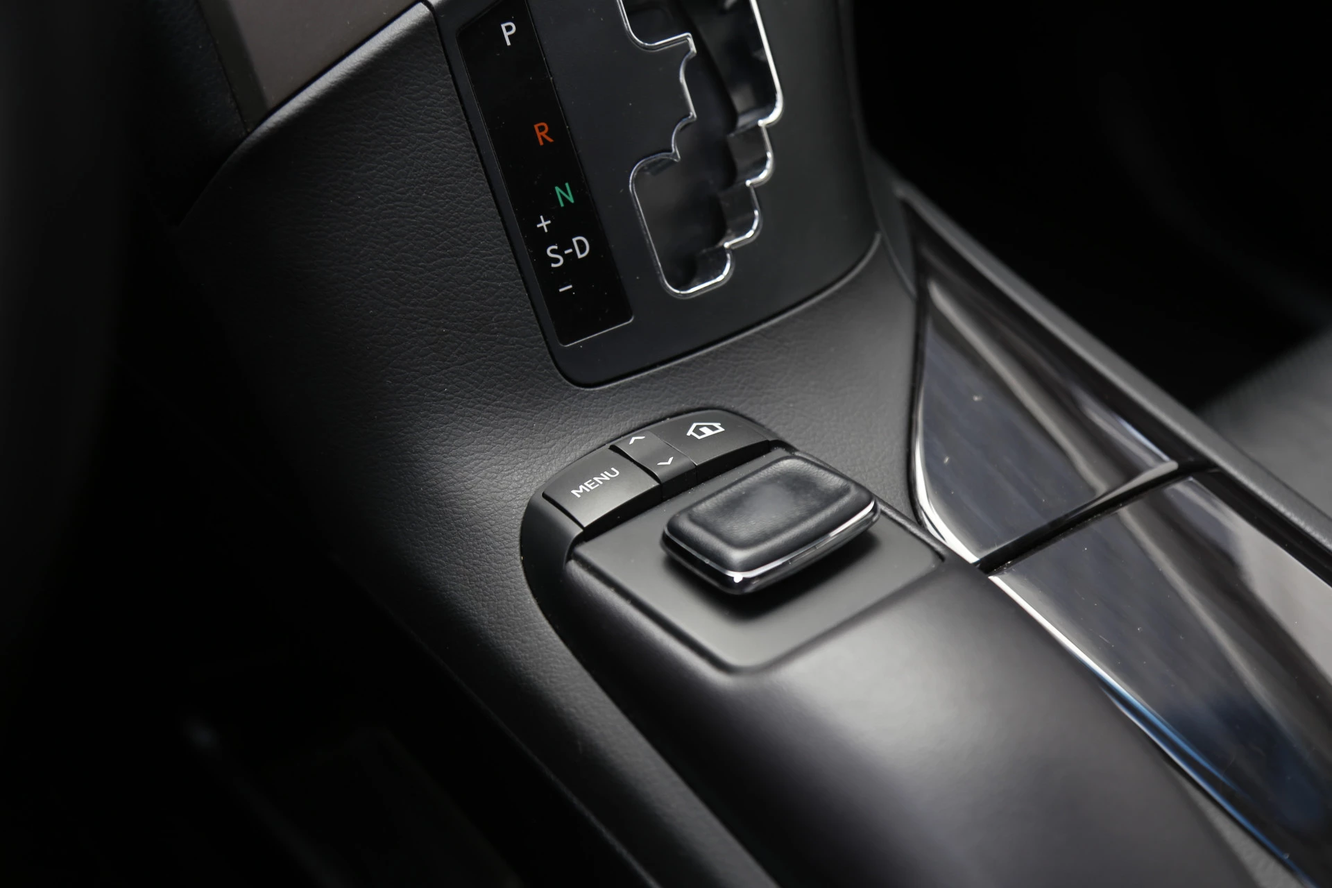 Hoofdafbeelding Lexus RX