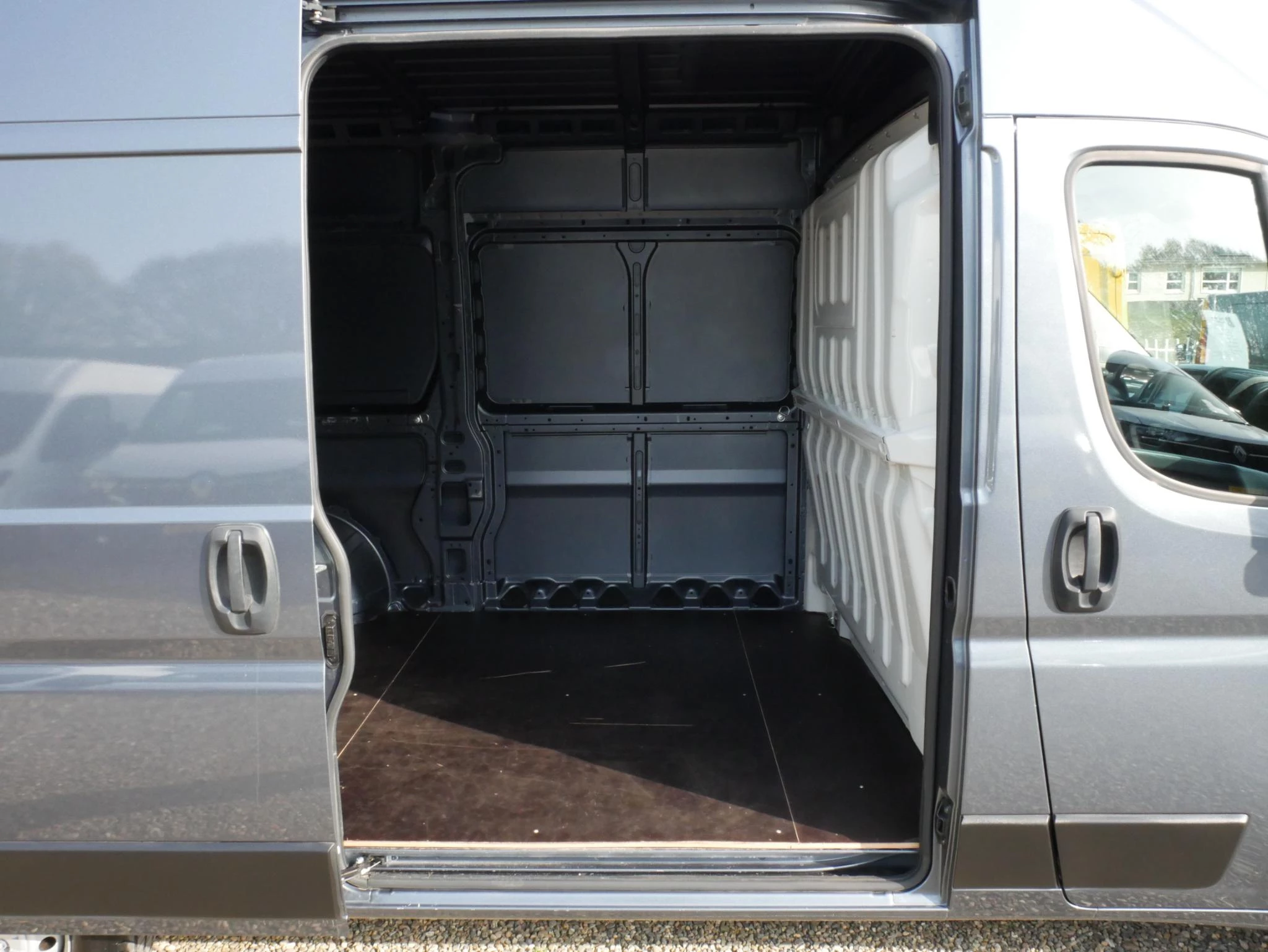 Hoofdafbeelding Opel Movano