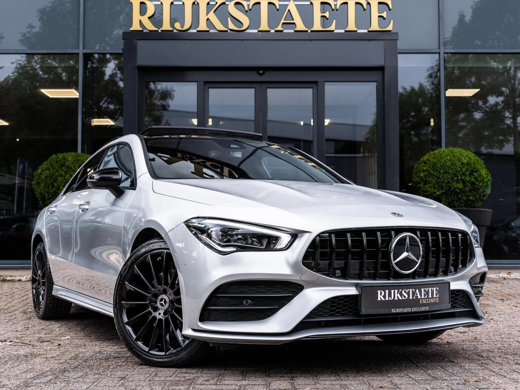 Hoofdafbeelding Mercedes-Benz CLA