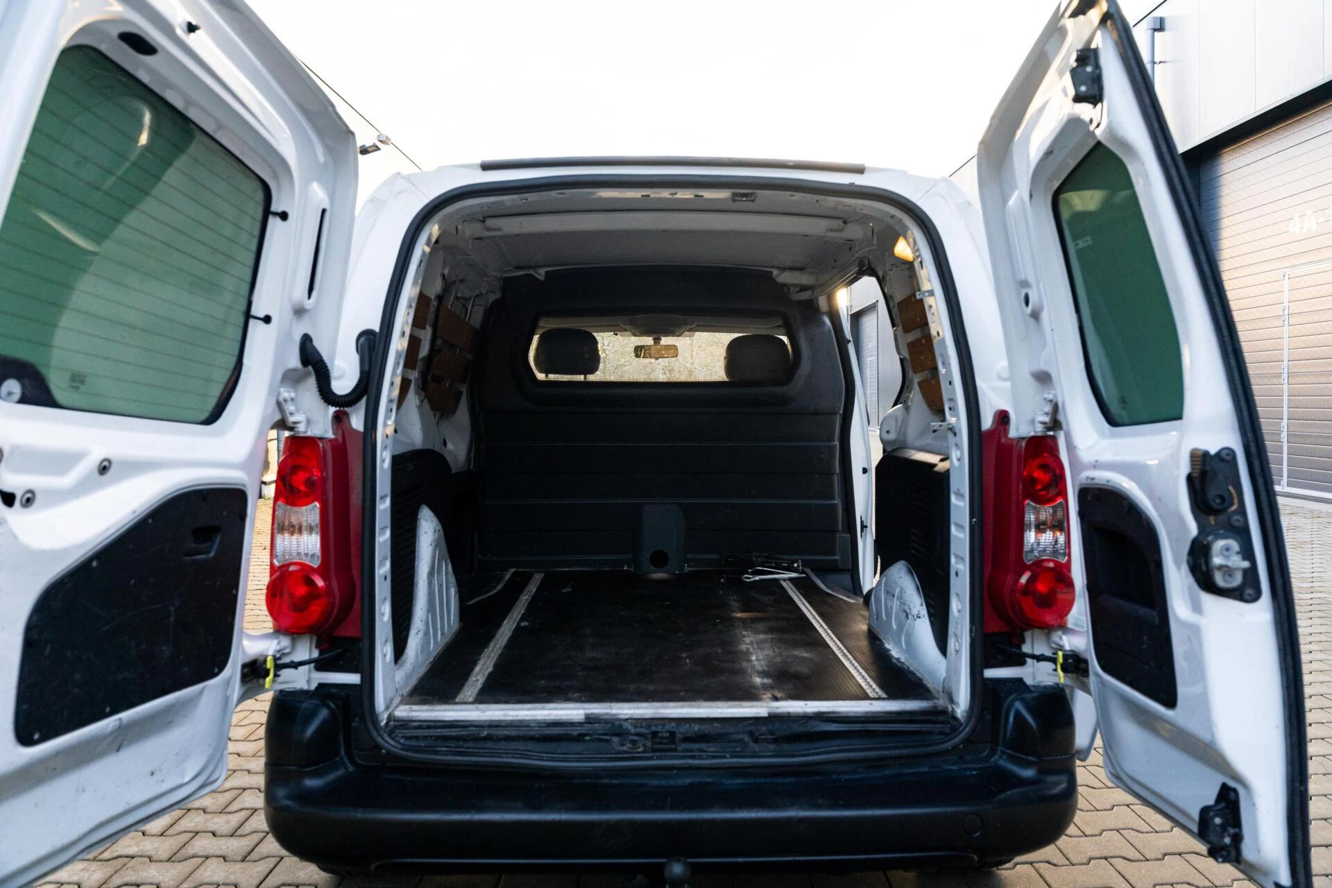 Hoofdafbeelding Peugeot Partner