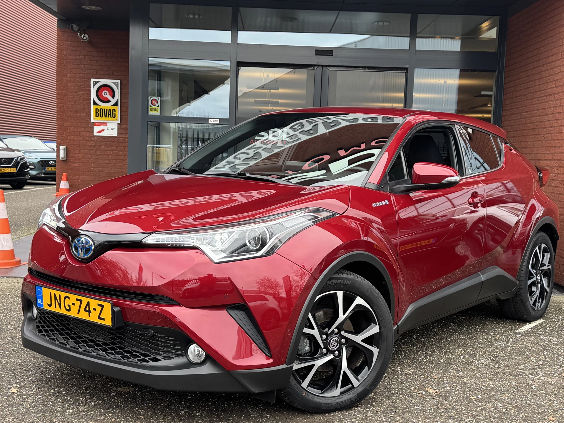 Hoofdafbeelding Toyota C-HR