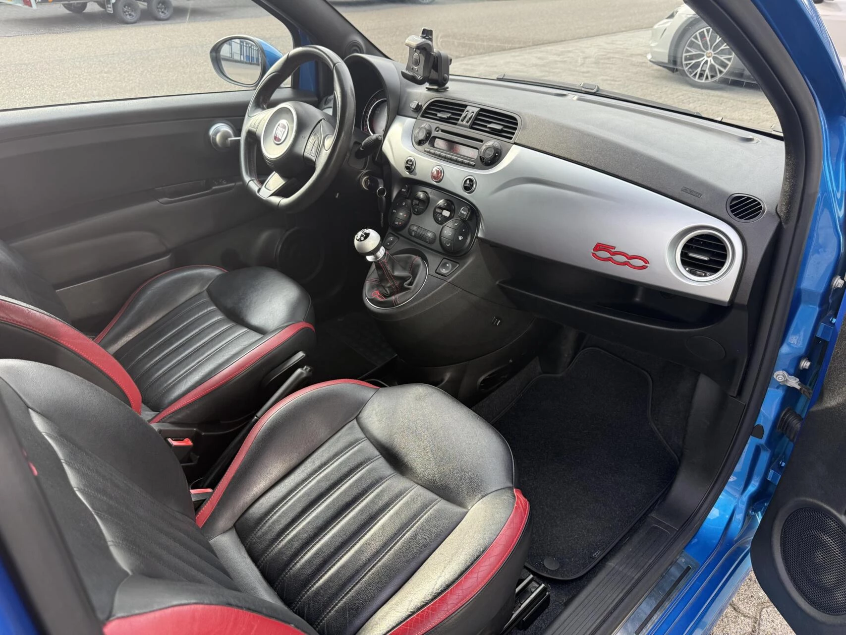 Hoofdafbeelding Fiat 500C