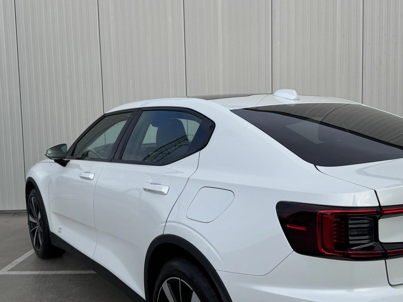 Hoofdafbeelding Polestar 2