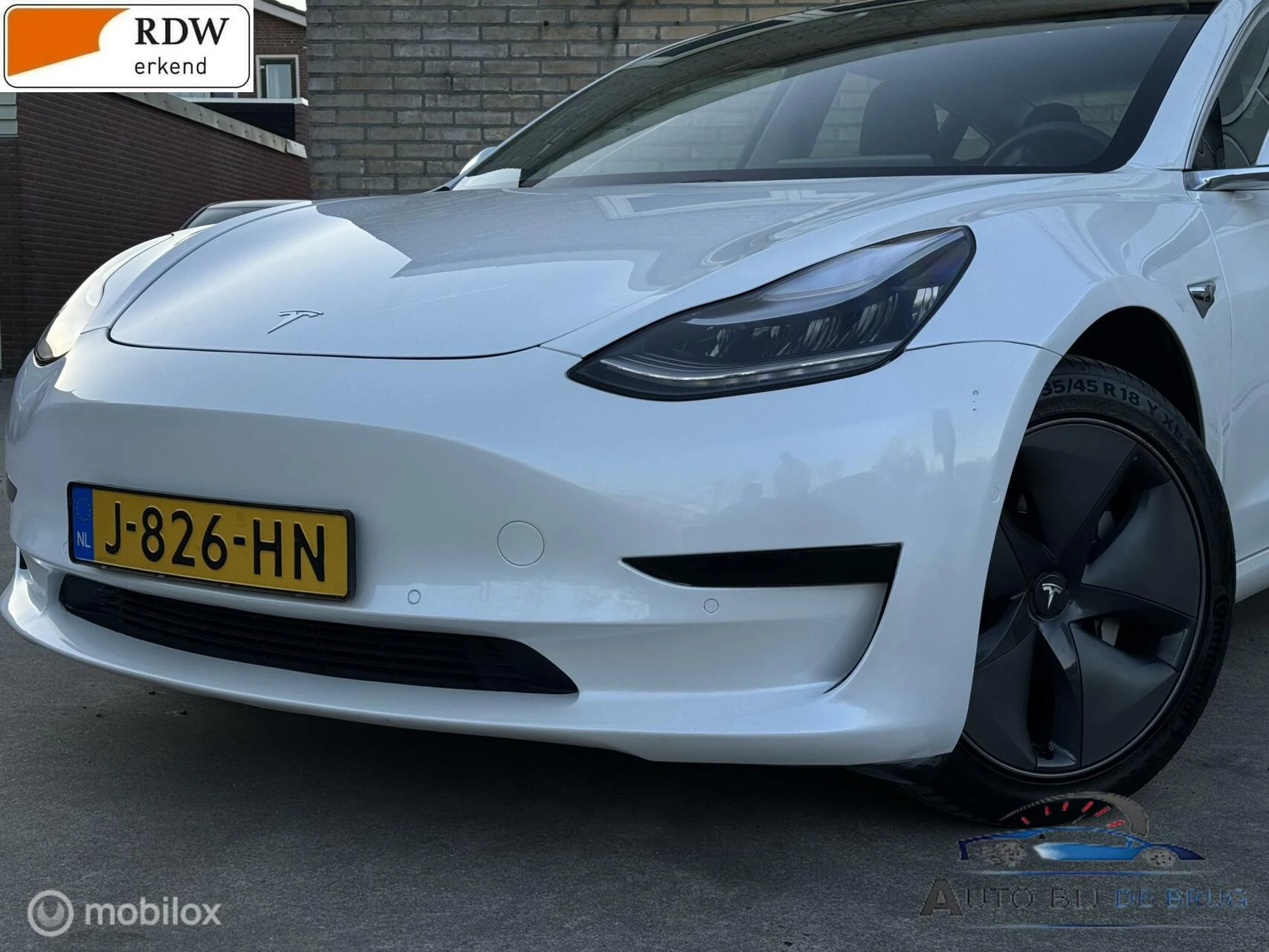 Hoofdafbeelding Tesla Model 3