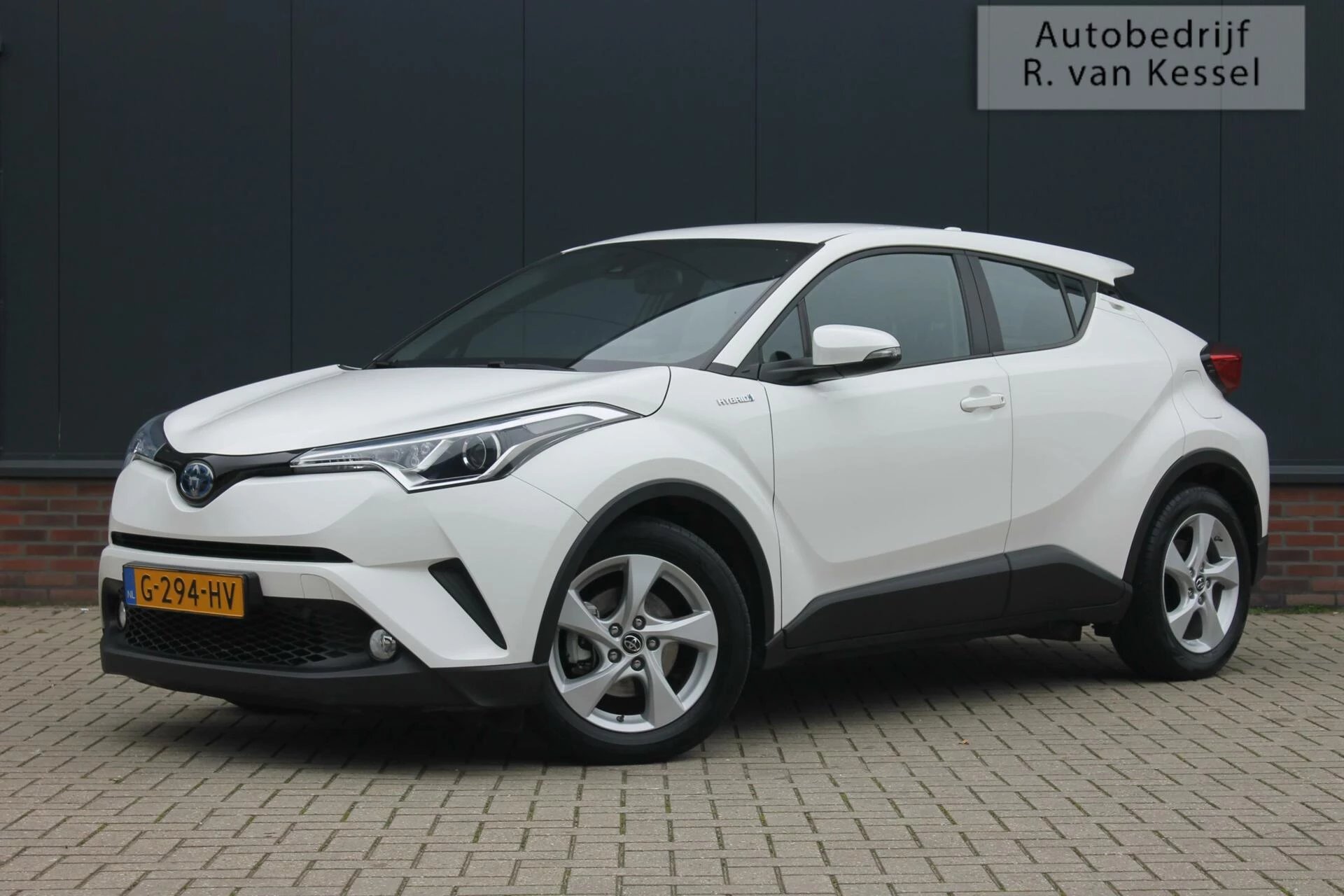 Hoofdafbeelding Toyota C-HR