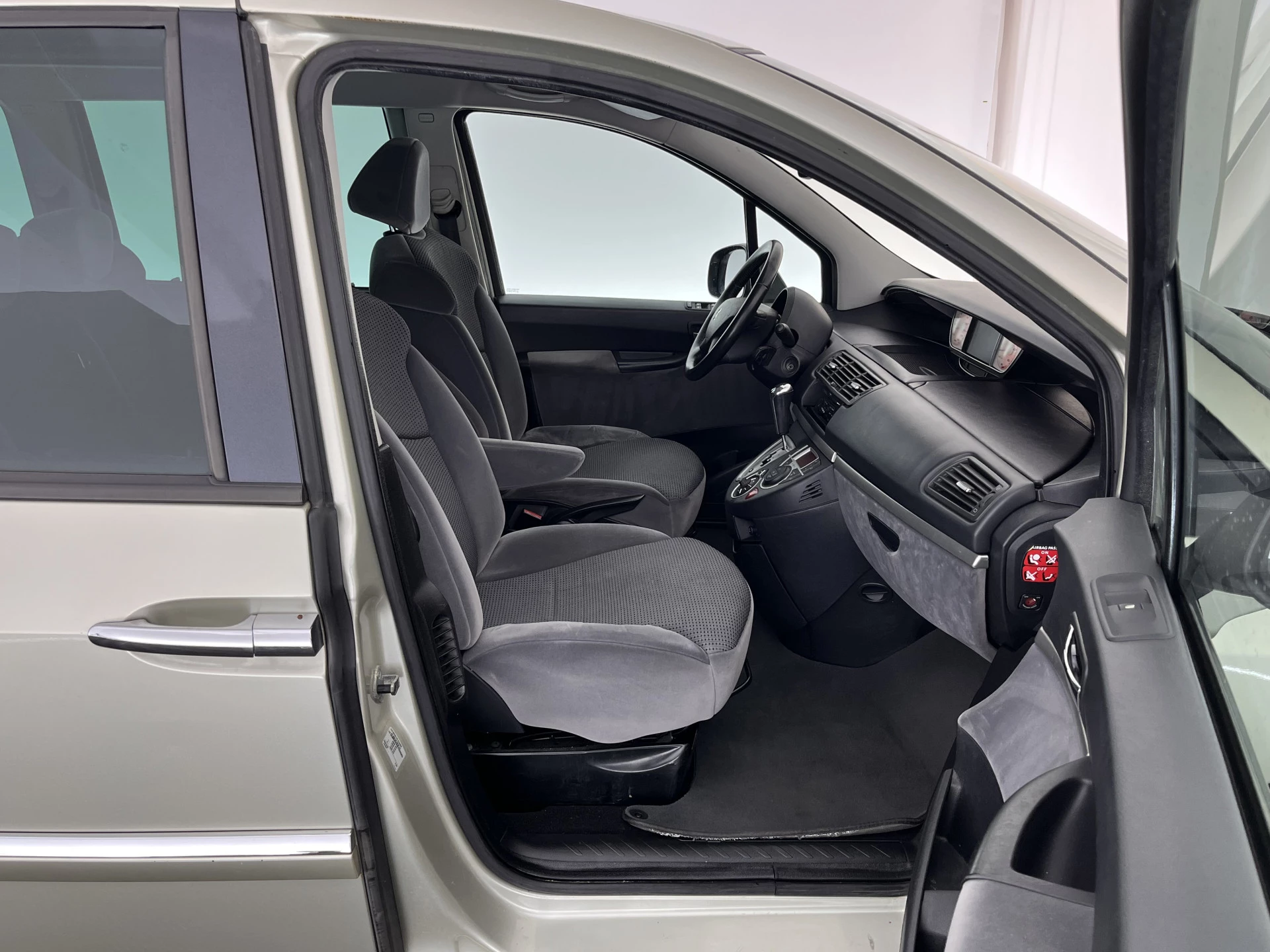 Hoofdafbeelding Peugeot 807