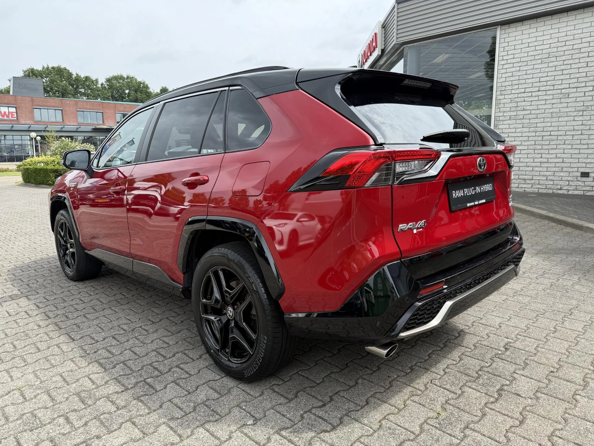 Hoofdafbeelding Toyota RAV4