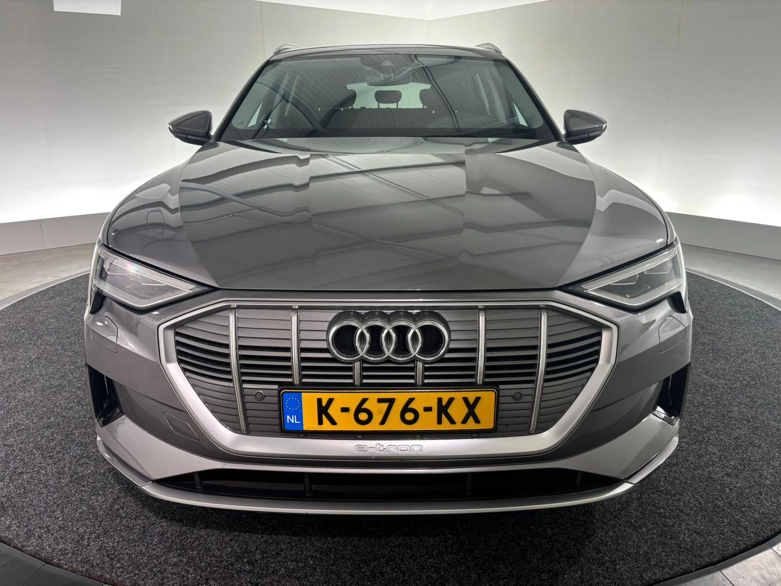 Hoofdafbeelding Audi e-tron