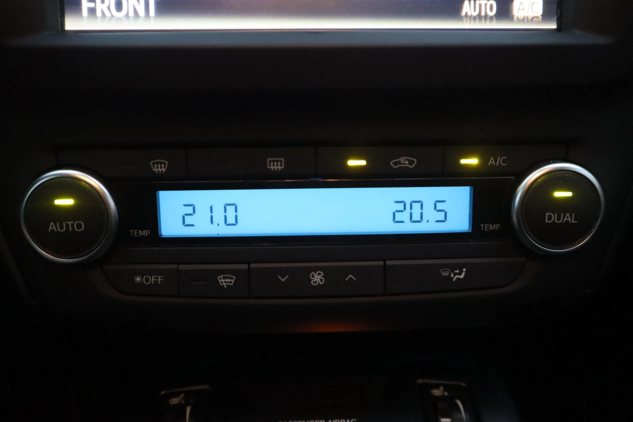 Hoofdafbeelding Toyota Avensis