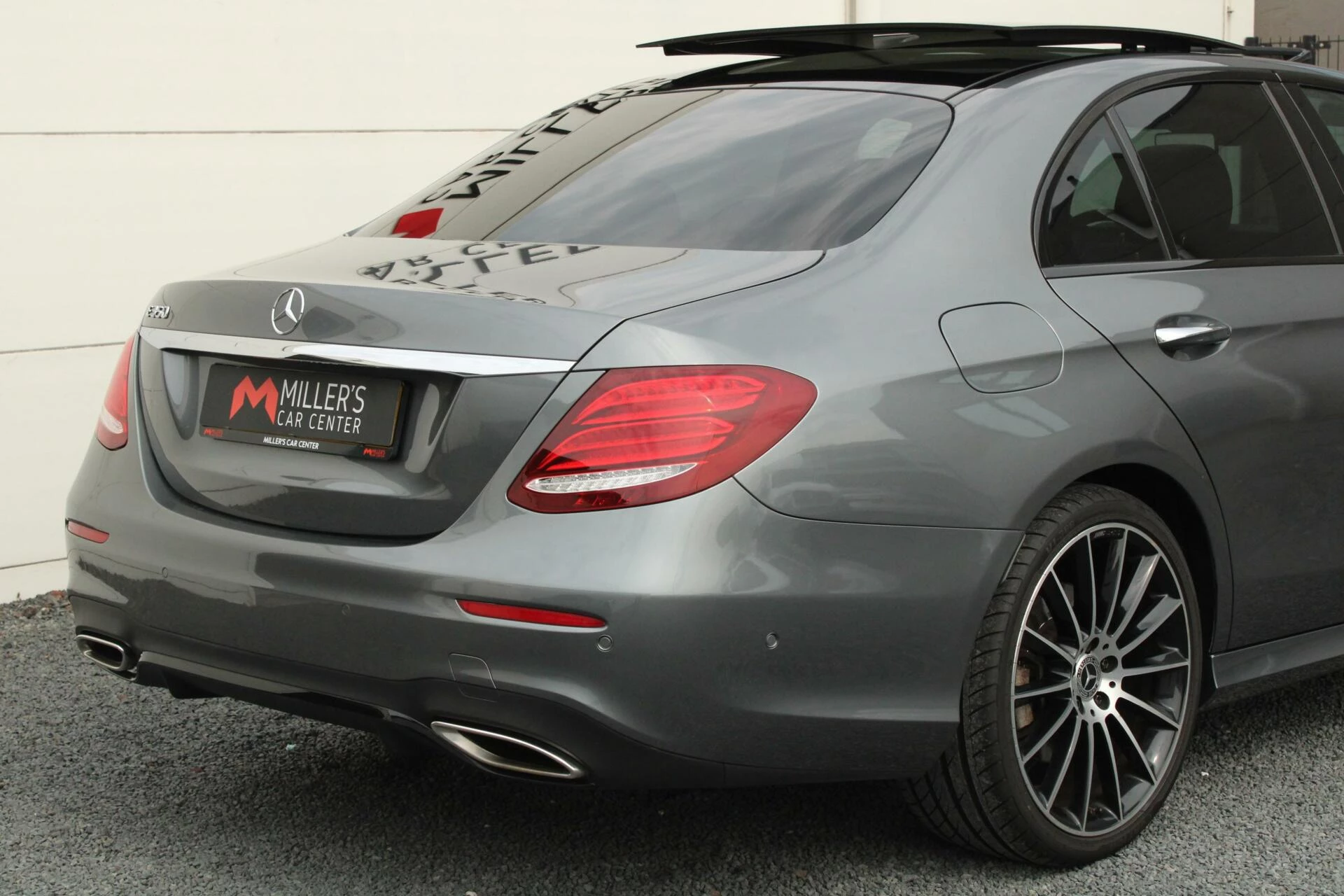 Hoofdafbeelding Mercedes-Benz E-Klasse