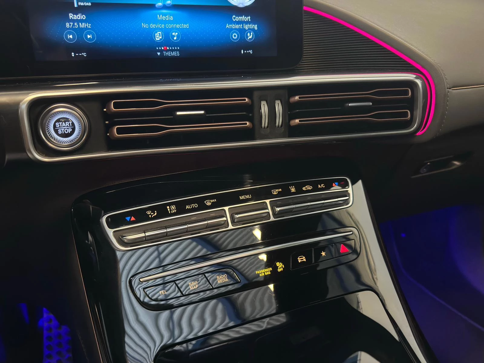 Hoofdafbeelding Mercedes-Benz EQC