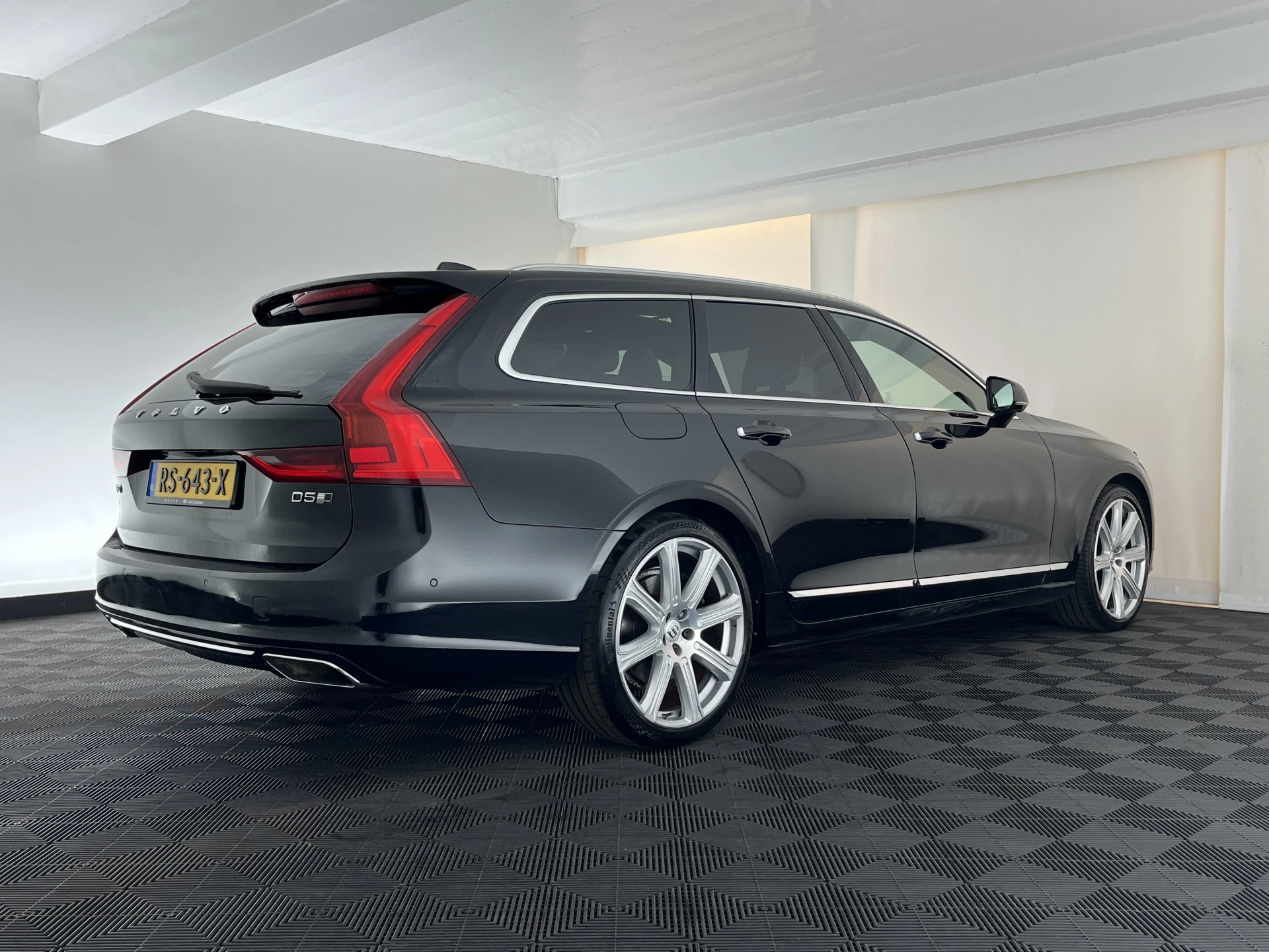 Hoofdafbeelding Volvo V90