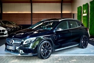 Mercedes-Benz GLA-klasse 45 AMG 4Matic - Panoramadak - Achteruitrijcamera - CarPlay - Parkeerassistent -