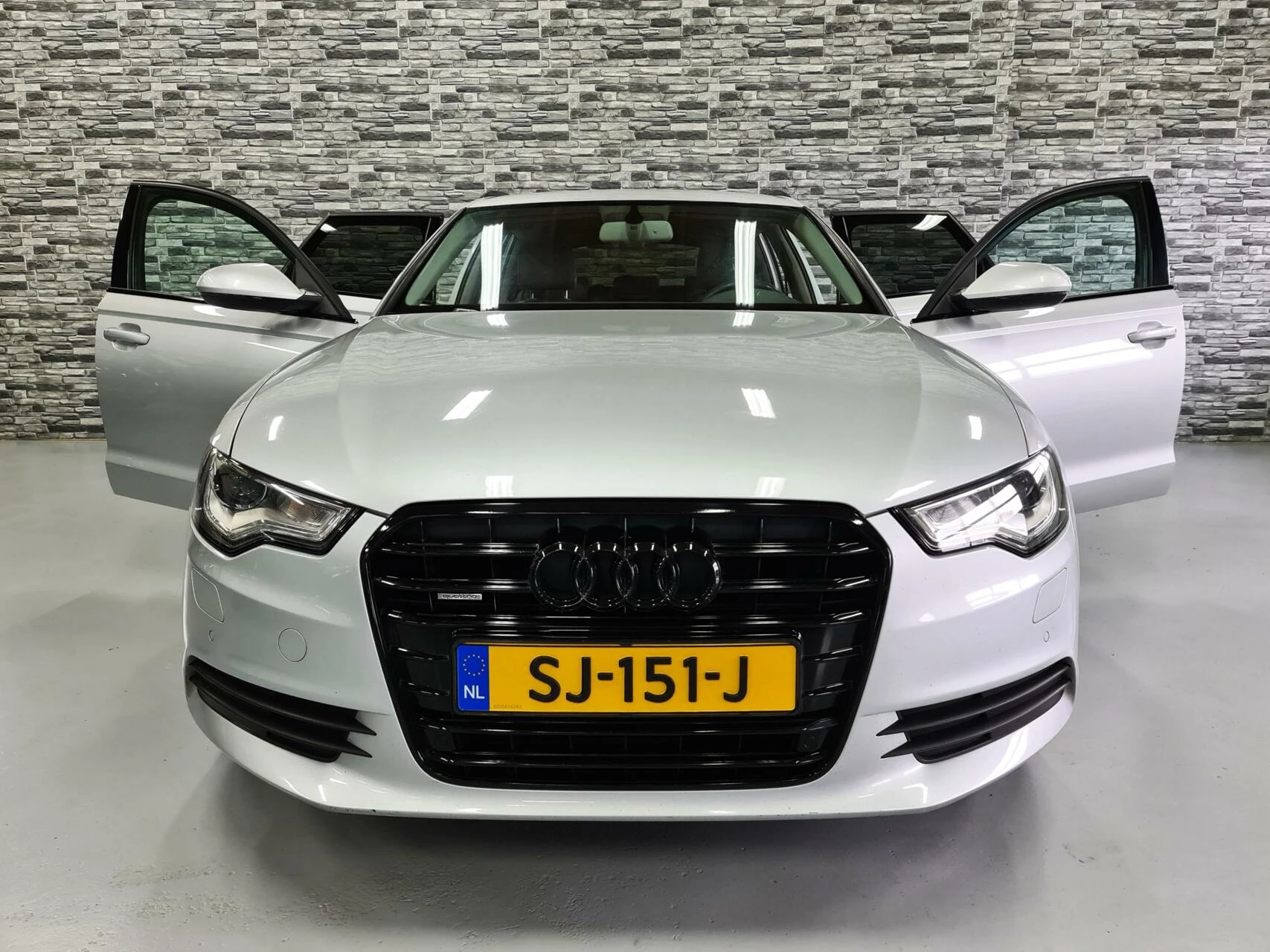 Hoofdafbeelding Audi A6